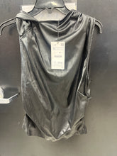 Load image into Gallery viewer, NWT Zara Tank Top Size Extra Large
