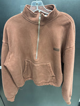Load image into Gallery viewer, Set Active Outerwear Size Medium
