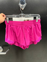 Load image into Gallery viewer, Lulu Lemon Athletic Shorts Size 10
