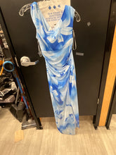 Load image into Gallery viewer, Hellomolly Maxi Dress Size 3/4
