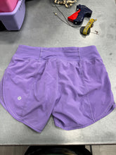 Load image into Gallery viewer, Lulu Lemon Athletic Shorts Size Small
