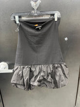 Load image into Gallery viewer, Edikted Dress Size Medium
