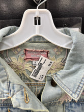 Load image into Gallery viewer, Johhny Was Denim Outerwear Size Medium
