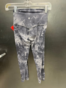 Lulu Lemon Athletic Pants Size 2 (26) 807