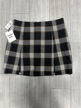Load image into Gallery viewer, NWT Sunday Best Short Skirt Size 9/10
