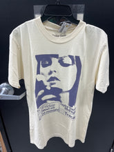 Load image into Gallery viewer, T-Shirt Size Medium
