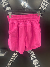 Load image into Gallery viewer, Lulu Lemon Athletic Shorts Size Small 9703
