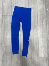 Load image into Gallery viewer, Lululemon Athletic Pants Size 3/4 7770
