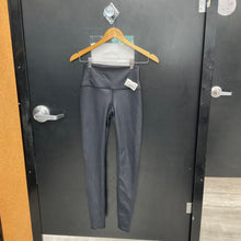 Load image into Gallery viewer, Alo Athletic Pants Size Small 2983

