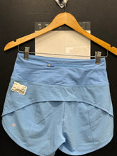 Load image into Gallery viewer, Lululemon Athletic Shorts Size 4 0139
