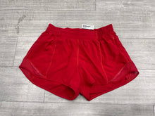 Load image into Gallery viewer, Lulu Lemon Athletic Shorts Size 7/8
