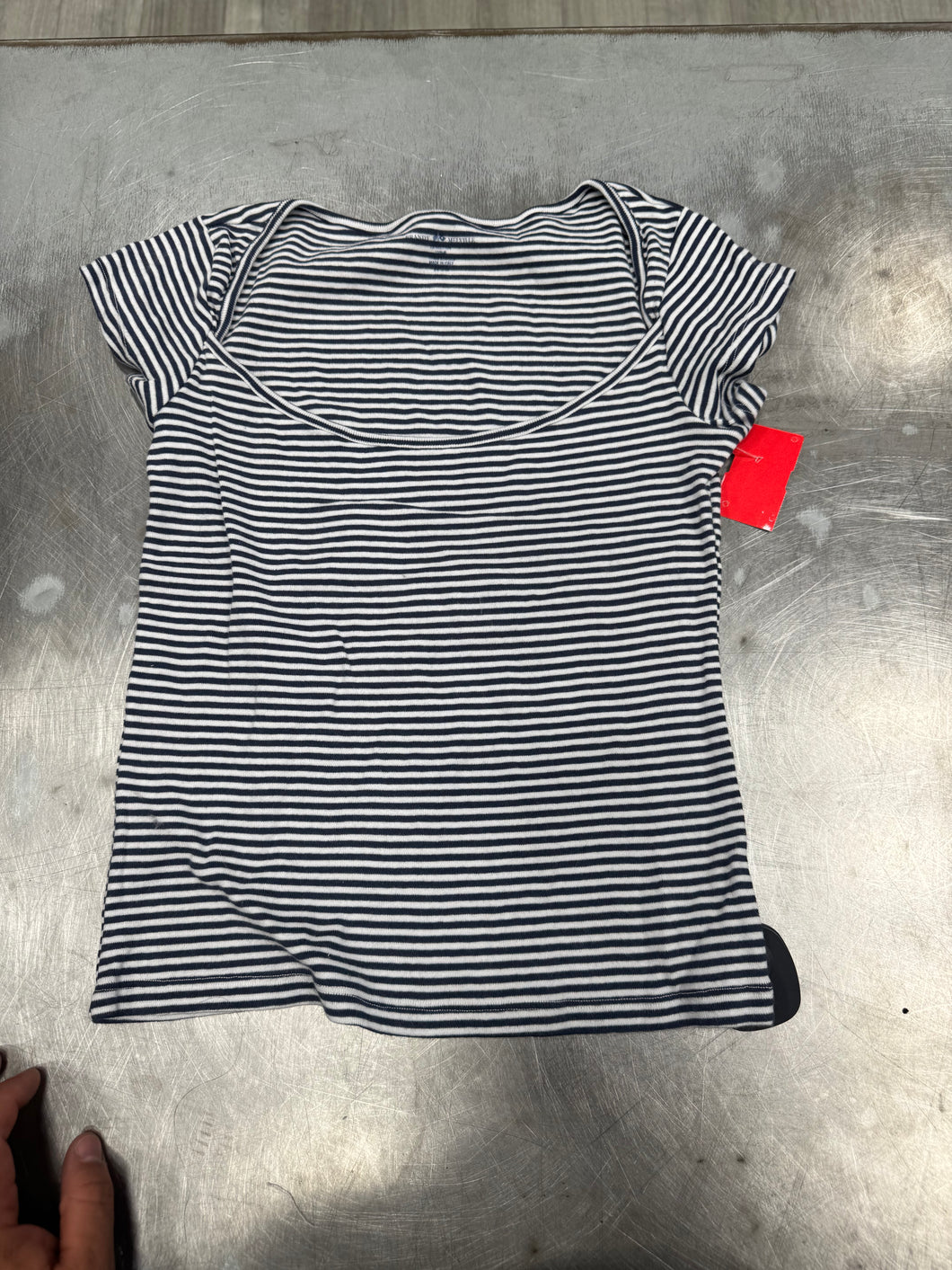 Brandy Melville Short Sleeve Top Size Small