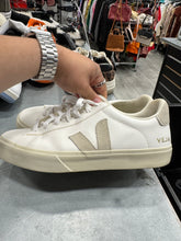 Load image into Gallery viewer, VEJA Women Dress Shoes 10
