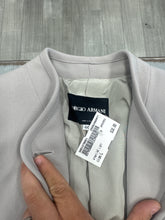 Load image into Gallery viewer, giorgio armani Outerwear Size Large
