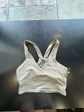 Load image into Gallery viewer, Alo Athletic Top Size Small
