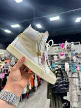 Load image into Gallery viewer, Giuseooe Zanoti Womens Athletic Shoes 6.5
