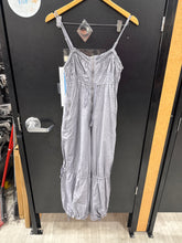 Load image into Gallery viewer, Anthropologie Maxi Dress Size Extra Small
