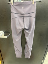 Load image into Gallery viewer, Lulu Lemon Athletic Pants Size 2 (26) 333
