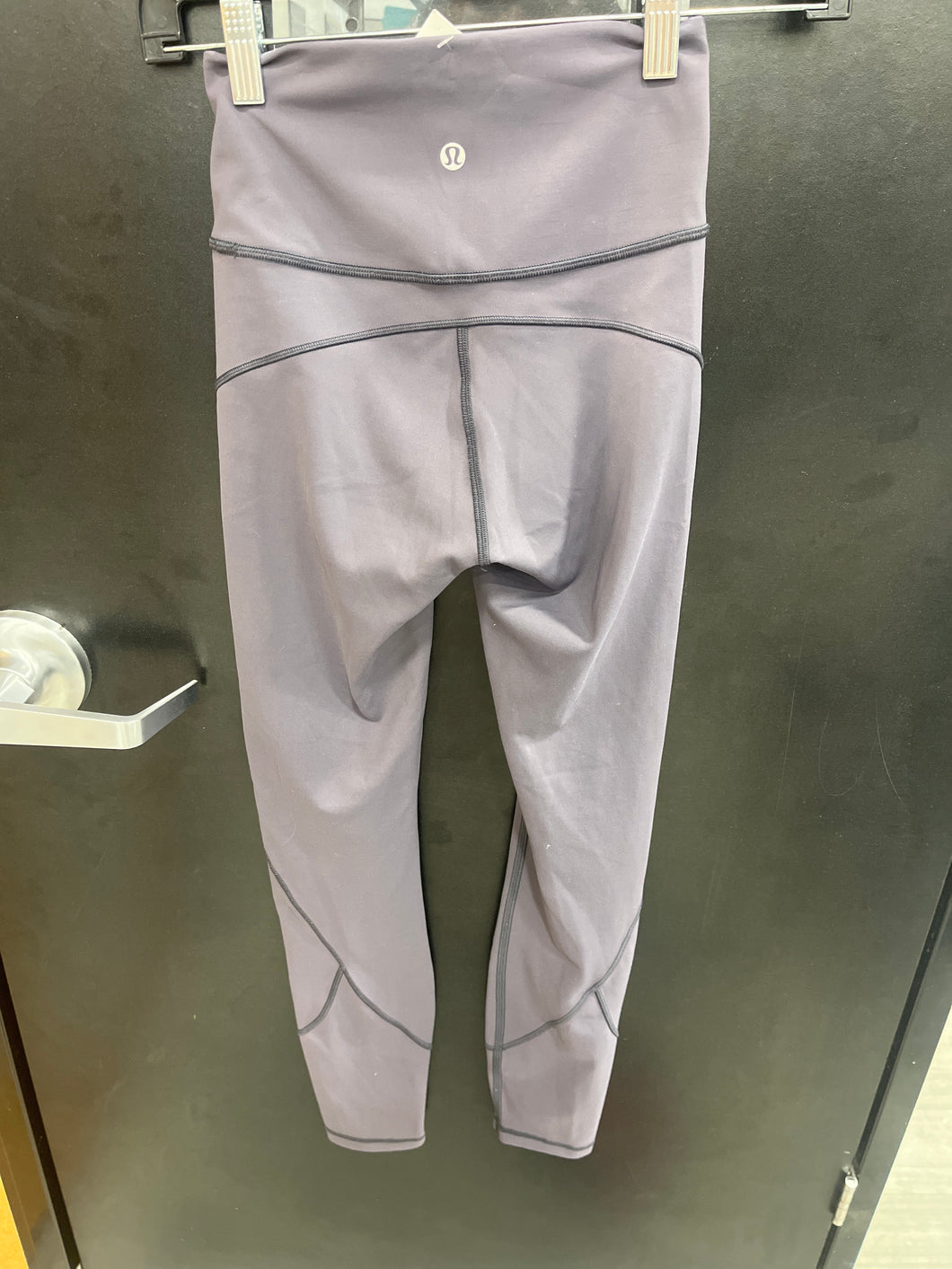 Lulu Lemon Athletic Pants Size 2 (26) 333