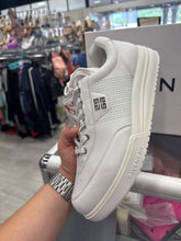 Load image into Gallery viewer, Givenchy Shoes
