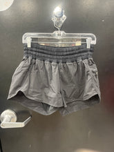 Load image into Gallery viewer, Lulu Lemon Athletic Shorts Size 7/8
