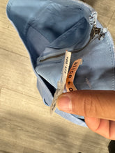 Load image into Gallery viewer, Alice &amp; Olivia Shorts Size 5/6
