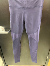 Load image into Gallery viewer, Alo Athletic Pants Size Small 119
