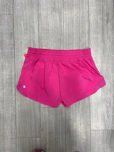 Load image into Gallery viewer, Lululemon Athletic Shorts Size 7/8 (413)
