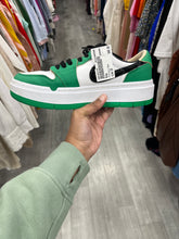 Load image into Gallery viewer, Nike Mens Athletic Shoes Mens 10
