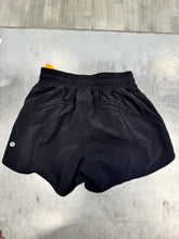 Load image into Gallery viewer, Lulu Lemon Athletic Shorts Size Medium 575
