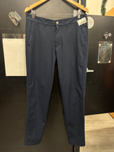 Load image into Gallery viewer, Lululemon Pants Size 32

