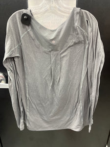 Lulu Lemon Athletic Top Size Small 122