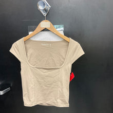 Load image into Gallery viewer, Abercrombie &amp; Fitch Short Sleeve Top Size Extra Small 6477
