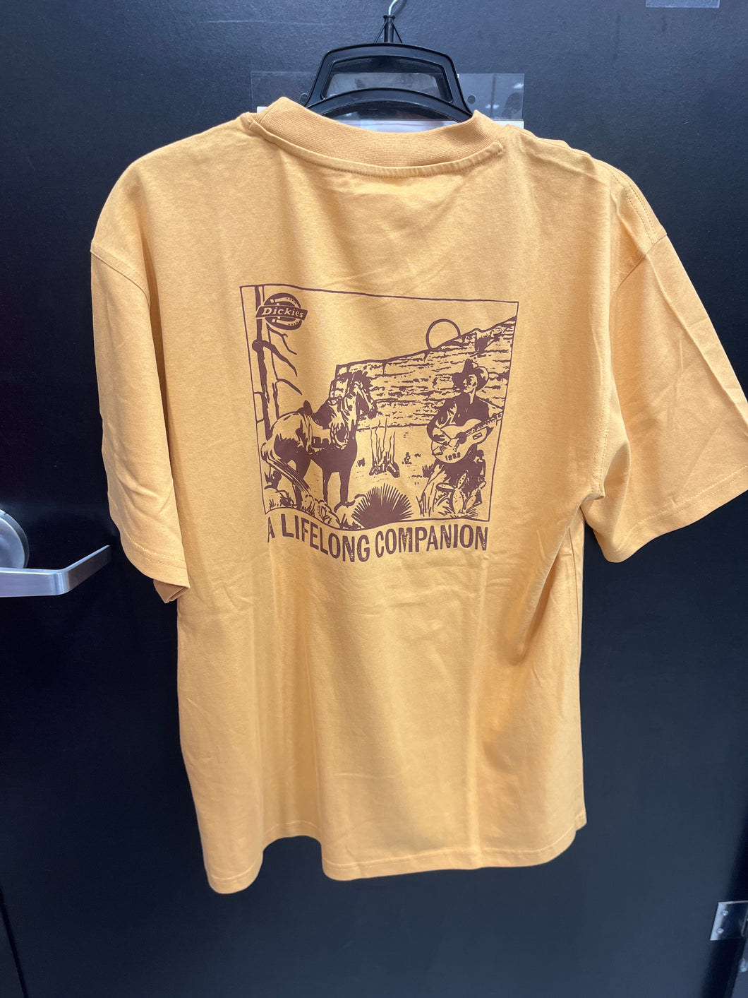 Dickies T-shirt Size Medium