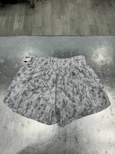 Load image into Gallery viewer, Lulu Lemon Athletic Shorts Size 7/8
