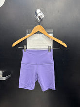 Load image into Gallery viewer, Lulu Lemon Athletic Shorts Size 2 8489
