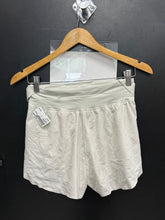 Load image into Gallery viewer, Lululemon Athletic Shorts Size 4 0146
