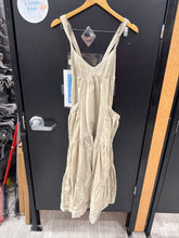 Load image into Gallery viewer, anthropologie Maxi Dress Size Extra Small
