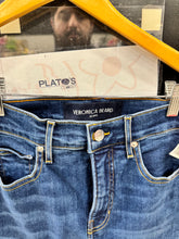 Load image into Gallery viewer, Veronica Beard Denim Size 2 (26)
