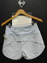 Load image into Gallery viewer, Lululemon Athletic Shorts Size 4 0120
