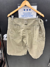 Load image into Gallery viewer, Kuhl Shorts Size 36
