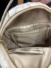 Load image into Gallery viewer, Brahmin Purse
