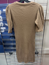 Load image into Gallery viewer, Zara Dress Size Medium
