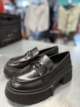 Load image into Gallery viewer, Coach Dress Shoes Womens 6.5 7248
