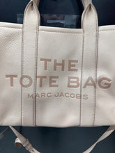 Load image into Gallery viewer, marc jacobs Purse
