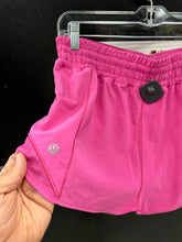 Load image into Gallery viewer, Lulu Lemon Athletic Shorts Size 10

