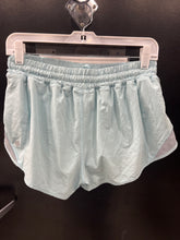 Load image into Gallery viewer, Lulu Lemon Athletic Shorts Size 9/10 4209
