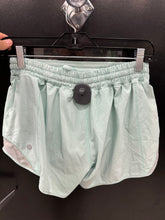 Load image into Gallery viewer, Lulu Lemon Athletic Shorts Size 8
