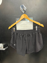 Load image into Gallery viewer, Lulu Lemon Athletic Shorts Size 12 2801
