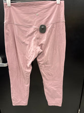 Load image into Gallery viewer, Lululemon Athletic Pants Size 11/12 (31)
